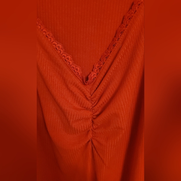 Torrid Size 4 Red Long Sleeve Women's Top Super Soft Rib - Picture 6 of 7